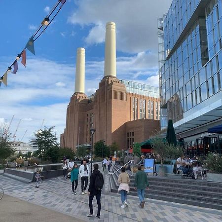Central Location! Double Bedroom 2 Mins Walk From Battersea Power Underground Station! ロンドン エクステリア 写真