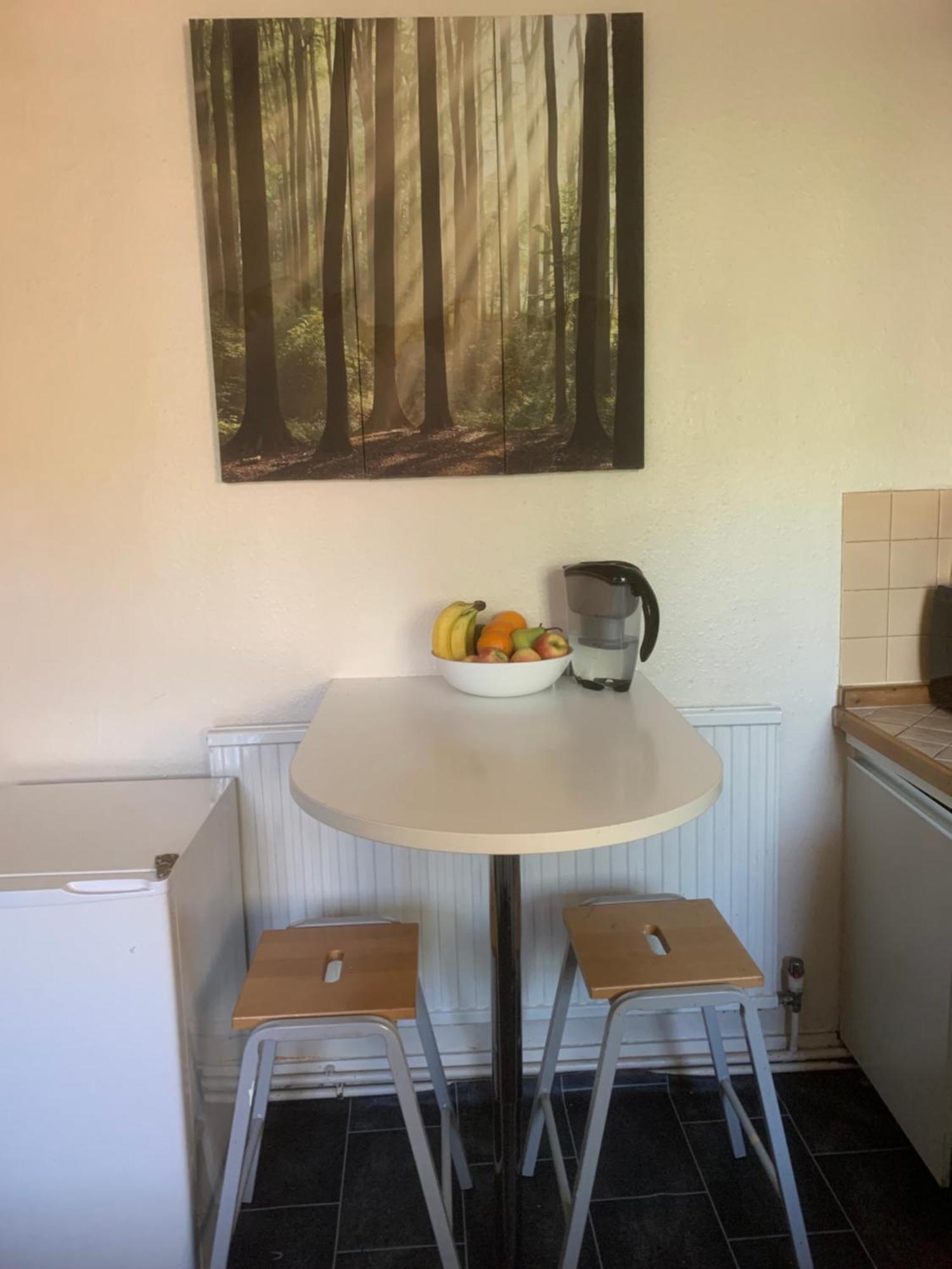 Central Location! Double Bedroom 2 Mins Walk From Battersea Power Underground Station! ロンドン エクステリア 写真